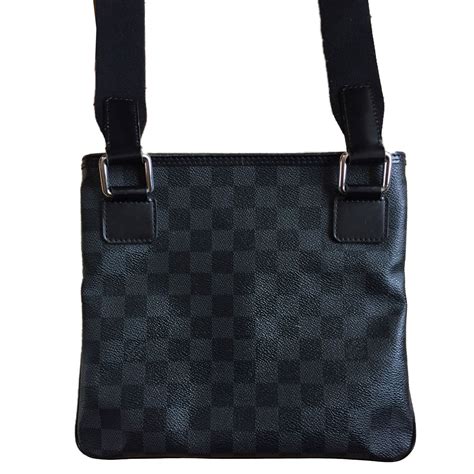 sacoche louis vuitton homme damier noir|sac bandoulière homme Louis Vuitton.